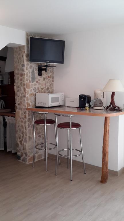 Les Cigales D'Estoublon Appartement Kamer foto