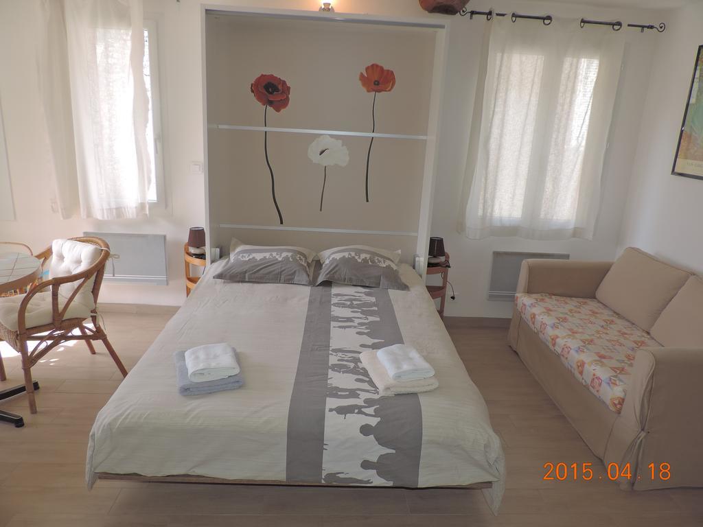 Les Cigales D'Estoublon Appartement Buitenkant foto