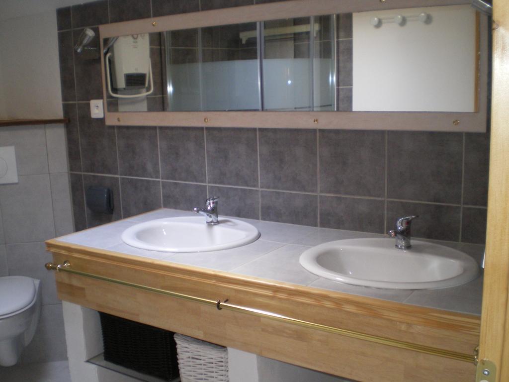 Les Cigales D'Estoublon Appartement Kamer foto